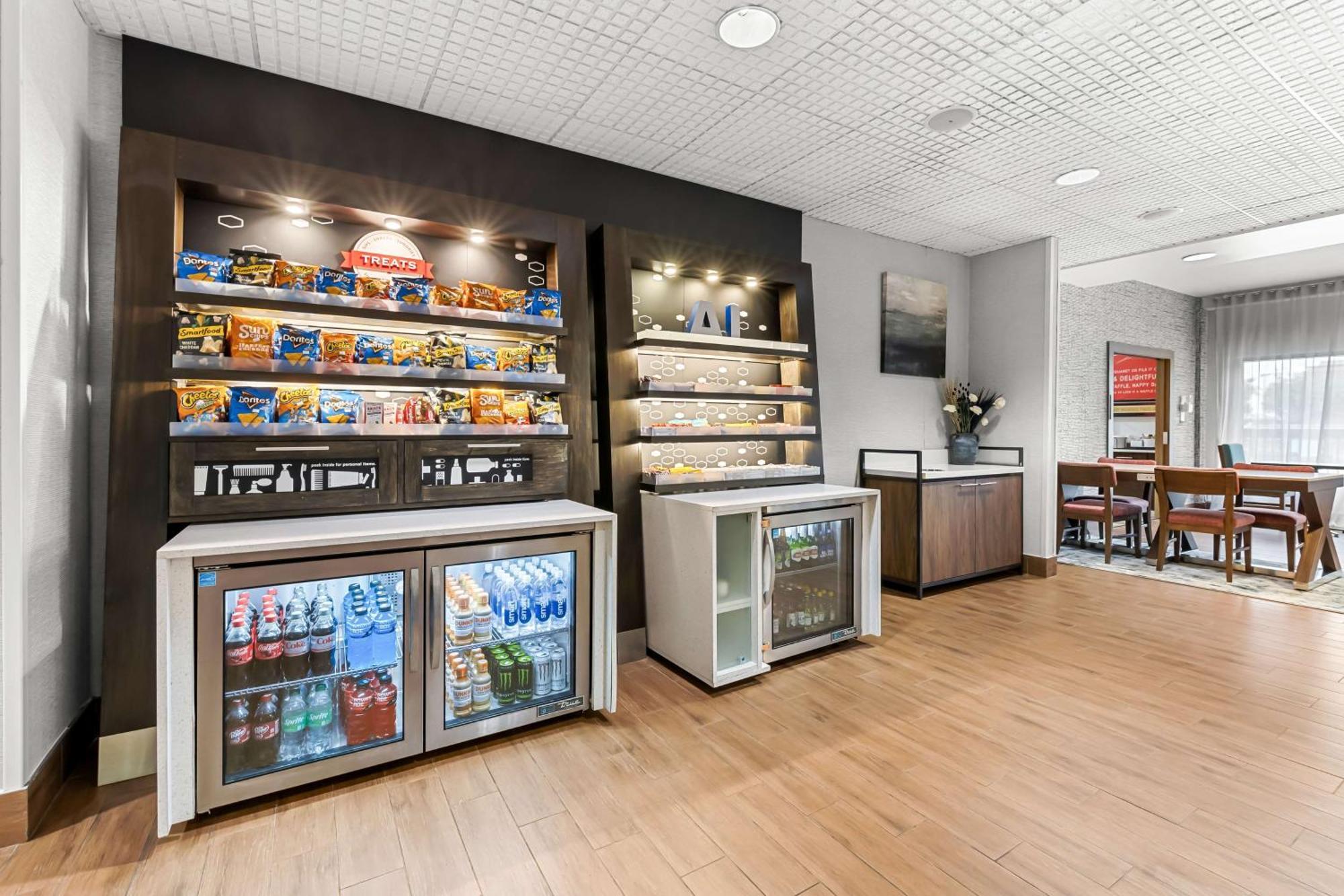 Hampton Inn Florence Midtown Near University Of North Alabama Eksteriør bilde